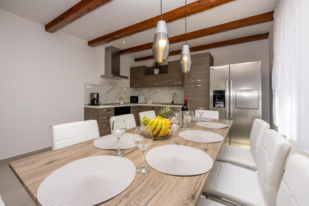 Villa Antani With Heated Pool, Sauna & Jacuzzi Crikvenica Exterior foto