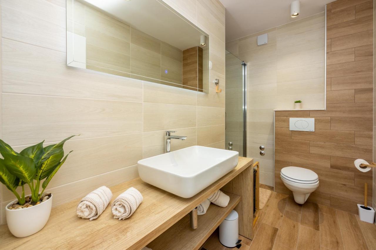 Villa Antani With Heated Pool, Sauna & Jacuzzi Crikvenica Exterior foto